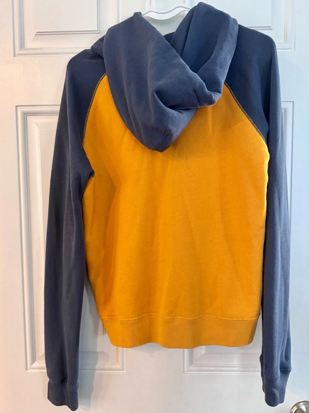 Vintage Nike Men’s Two-Tone Zip Hoodie in Mustard and Navy Blue